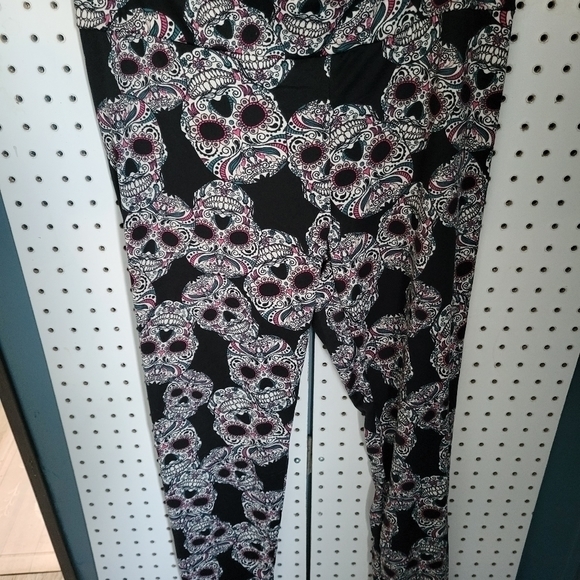 Eye candy NWT xl leggings Day of the Dead skulls Calaveras - Picture 2 of 5
